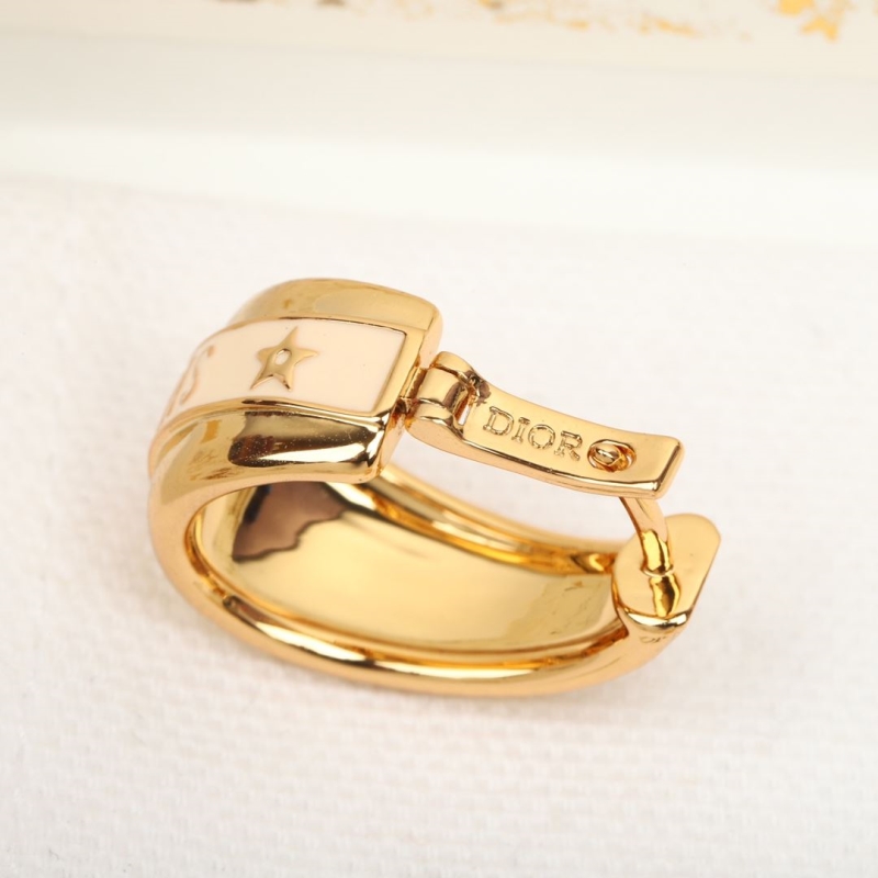 chr1st1an D10r earrings